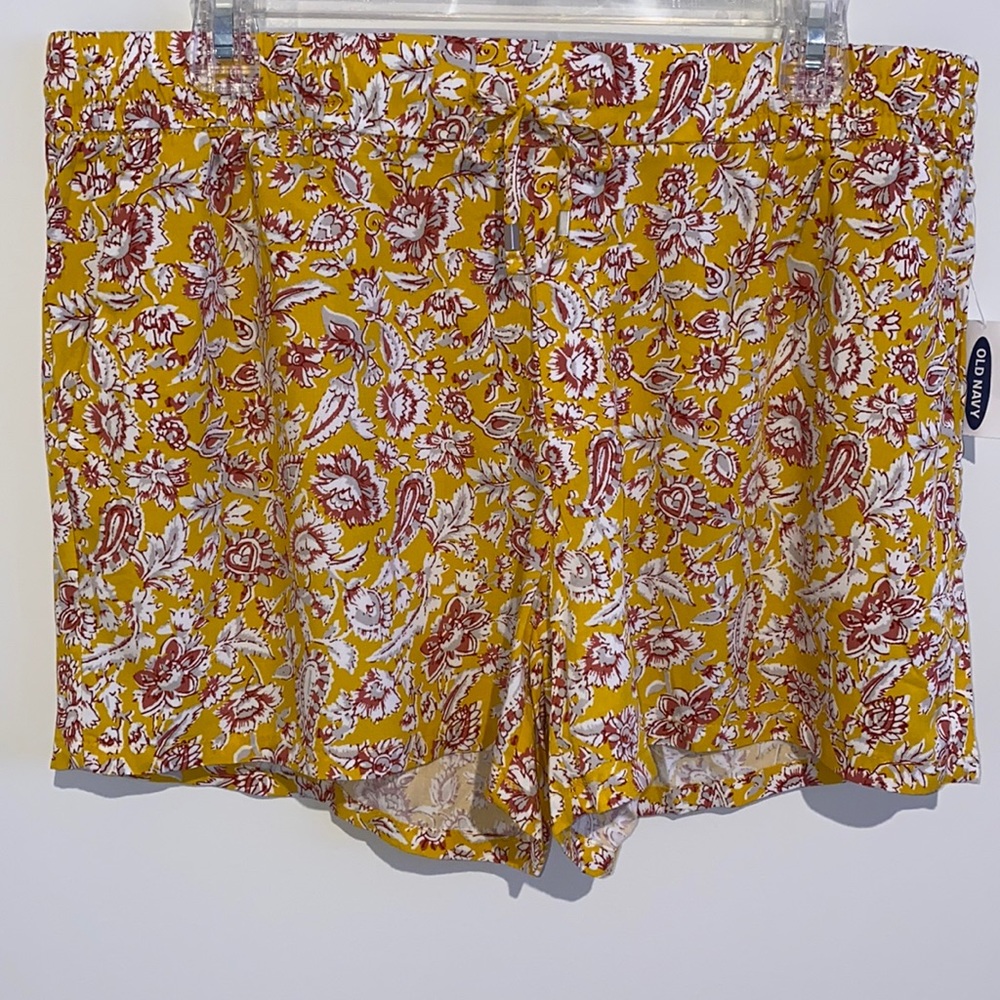 Old Navy Shorts - New!!